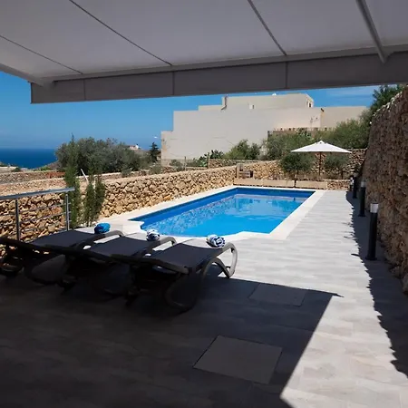 Si-ku With Private Pool And Hot Tub דירה