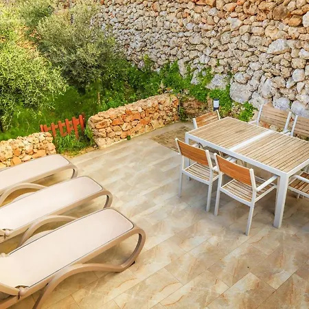 Appartamento Si-ku With Private Pool And Hot Tub *