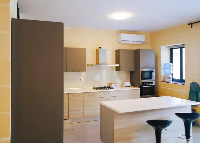 Si-ku With Private Pool And Hot Tub Apartamento Xagħra